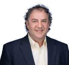 Wesley Castillo's Instagram, Twitter & Facebook