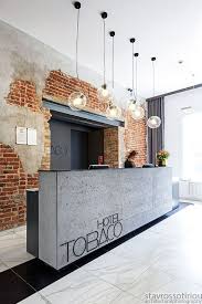 Get Over Here And See What You Have Been Missing When It Comes To Home Decor Ideas Www Delig Modern Reception Desk Design Reception Desk Design Lobby Design