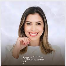 Isabel Pereira's Instagram, Twitter & Facebook