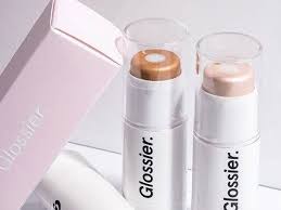 Glossier is now available to buy in the uk. 7 Glossier Products We Love Boy Brow Cloud Paint And More
