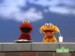 Elmo visits the count's castle to tell him funny scary jokes. Sesame Street Elmo And Zoe Sing Share Youtube