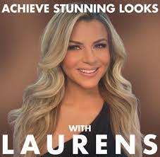 Trish Keyes's Instagram, Twitter & Facebook