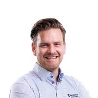 40+ "Dennis Helm" profiles