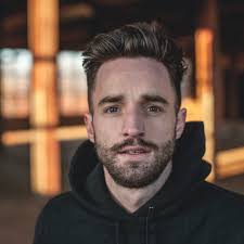 Jeremy Saunders's Instagram, Twitter & Facebook