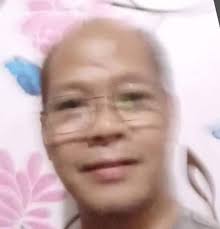 Playing for TEAM LOVERS are Zephanie, Shan Vesagas, Olive May, and John  Clifford. #FeudMAKALovestream