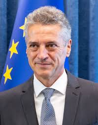 Robert Golob vnovič z neresnično izjavo ...