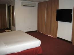 Looking for maestro hotel kota baru? Habib Hotel Deluxe Room Picture Of Jewels Hotel Kota Bharu Tripadvisor