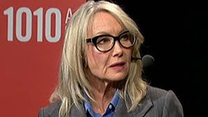 Donna Mcelligott's Instagram, Twitter & Facebook