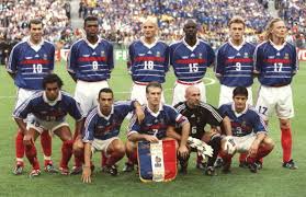 A csütörtök délutáni tréningen pedig már gulácsi péter, holender filip, orbán willi és szoboszlai dominik is a pályán lesz. 1998 Zidane Baratai Ronaldo Baratai Ellen Vs Hu