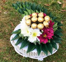 Gubahan hantaran kahwin tunang coklat barbie doll gubahancoklat gubahancoklathantaran chocolate. Nak Kahwin On Twitter 13 Sirih Junjung Purple Theme Sirih Junjung Tema Ini Digubah Khusus Untuk Penggemar Warna Ungu Gubahan Ini Diserikan Lagi Dengan Bunga Mawar Ungu Yang Membawa Maksud Cinta