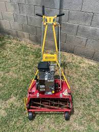 A combination of advanced technologies make the staysharp reel mower 30 percent easier to push than other reel mowers. Mclane 7 Blade Reel Mower 4hp 20 Cutting Deck Ronmowers
