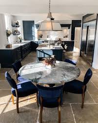 Fleurdeforce Shared A Photo On Instagram The Kitchen Table Has Finally Arrived This Was The Missing Piece To T In 2020 Big Houses Interior Round Kitchen Table Home