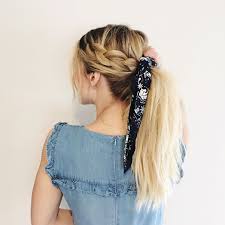 It also comes with an additional set of fun button earrings. Hair Tutorial Braided Ponytail Dutch Braid Hair Scarf Frisurentrends Frisuren