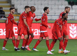 Türkiye kupası maç özetleri, goller en önemli pozisyonları maçların hemen ardından sitemizden yüksek görüntü kalitesinde izleyebilirsiniz. Besiktas Turkiye Kupasi Nda Yari Finale Yukseldi