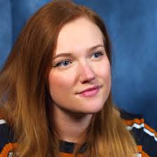 Hi actors! I'm trying to get into headshot photography professionally and  I'm looking for people to help me practice, completely free of charge  (obviously). I'm Nottingham based, and if you're Midlands based,