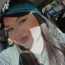 Veronica Abarca's Instagram, Twitter & Facebook