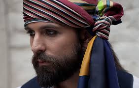 THE DREAM TEAM » Célébrer ceux qui font la différence » Mini sapin de Noël  craquant Bloom & Wild et bouquets en ligne