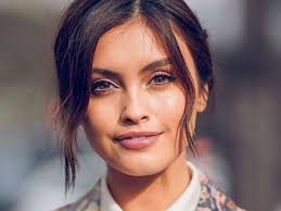 Mit diesen looks kommen schulterlange haare groß raus! Frisuren Mittellang Haarschnitte Fur Schulterlange Haare