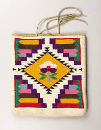 A Plateau Cornhusk Flat Bag C 1900 American Indian Lot 77332 Heritage Auctions Tapestry Weaving Weaving Patterns American Indian Art