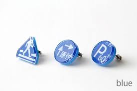 耳の上で道路交通法 aquvii 標識ピアス ピアス アクセサリー 標識
