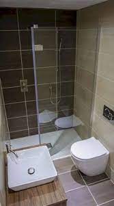 33 Desain Inspiratif Kamar Mandi Dengan Motif Keramik Bertema Retro Dan Natural 1000 Inspirasi De Simple Bathroom Designs Small Shower Room Small Bathroom