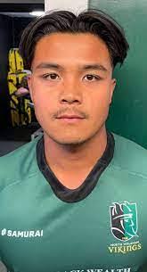 Chris Gapuz's Instagram, Twitter & Facebook