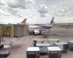 Compare cheap flights to manila by simply using the search box above. Review Of Malaysia Airlines Flight From Manila To Kuala Lumpur In Economy