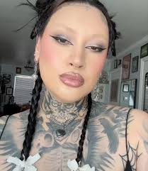 Cutest accessories from @lugubrez , Hair bows, necklace + Earrings ✨