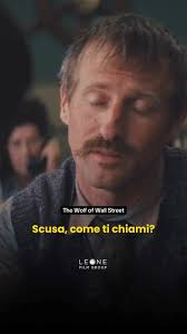 L'impiegato del mese 😂 Un leggendario #LeonardoDiCaprio in  #TheWolfOfWallStreet
