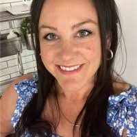 Jennifer Vose's Instagram, Twitter & Facebook