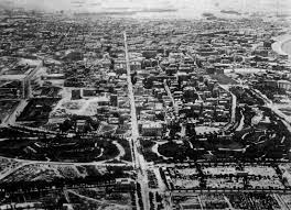 صورة للإسكندرية في أوائل القرن العشرين ويظهر في المنتصف شارع أبو قير وامتداده شارع فؤاد طريق الحرية وهو طريق قديم جدا م alexandria egypt alexandria old egypt