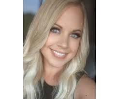 Traci Bell's Instagram, Twitter & Facebook