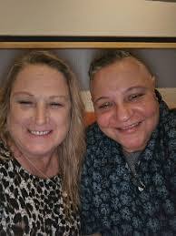 Leona Edwards's Instagram, Twitter & Facebook