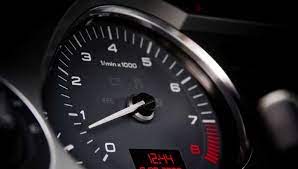 Gear akan turun ke d3, naik semula ke d4 dan turun semula ke d3. 5 Penyebab Rpm Naik Turun Di Mobil Dan Solusinya Moladin
