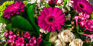 The most common cape cod flowers material is glass. Mashpee Commons Florist Verde Floral Designs