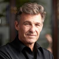 800+ "Sturgeon" profiles