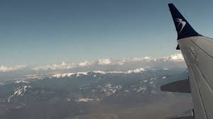 La compagnie aérienne blue air vous propose des vols pas chers entre paris et iasi à partir de 37 €. Inaugurare Boeing 737 Max 8 In Flota Blue Air Youtube