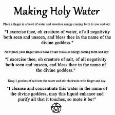 Making Holy Water Moderne Heks Boek Der Schaduwen Hekserij
