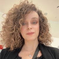 Asya Pearson's Instagram, Twitter & Facebook