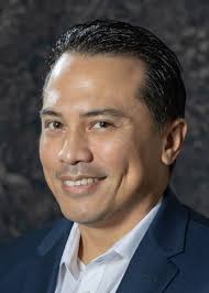 Ronsan Mendoza, Financial Advisor