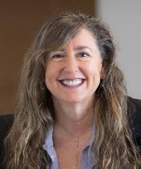 Heidi Sanger's Instagram, Twitter & Facebook