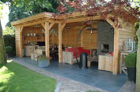 Cover Mit Kochkunst Und Lounge Set Cover Gartenhaus Kuche Lounge Holzhaus Garten Aussenterasse Hintergarten