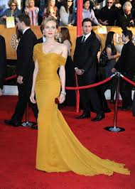 13 Classic Sag Dresses We Have Yet To Forget Red Carpet Dresses Red Carpet Fashion Red Carpet Gowns