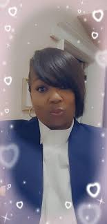 Big day for my sister. She a doctor. Good afternoon