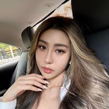 Joanna Wu's Instagram, Twitter & Facebook