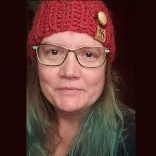 April Hoff's Instagram, Twitter & Facebook