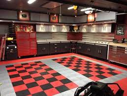 But you'd be surprised just how much an updated floor can improve the space and value of your home! 7 Great Garage Flooring Ideas From The Most Popular Garages