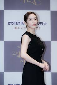 배우 이태곤과 부부로 호흡을 맞출. 3s Jnuwvsxtghm