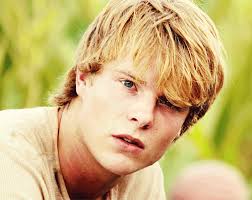 CHAR] The Runaways — Roleplayer Guild