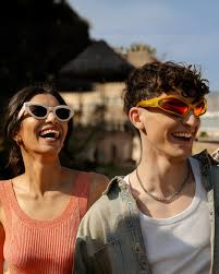 🌈 This Pride Month, strut your stuff—sidewalks are your runway. Shop  designer shades that scream 'extra' at the link in bio. . . . . . . . .  #pridestyle #designersunglasses #trendysunglasses #miaburton